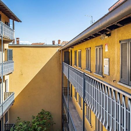 Easylife - Romantico Appartamento Sulla Darsena ميلان المظهر الخارجي الصورة